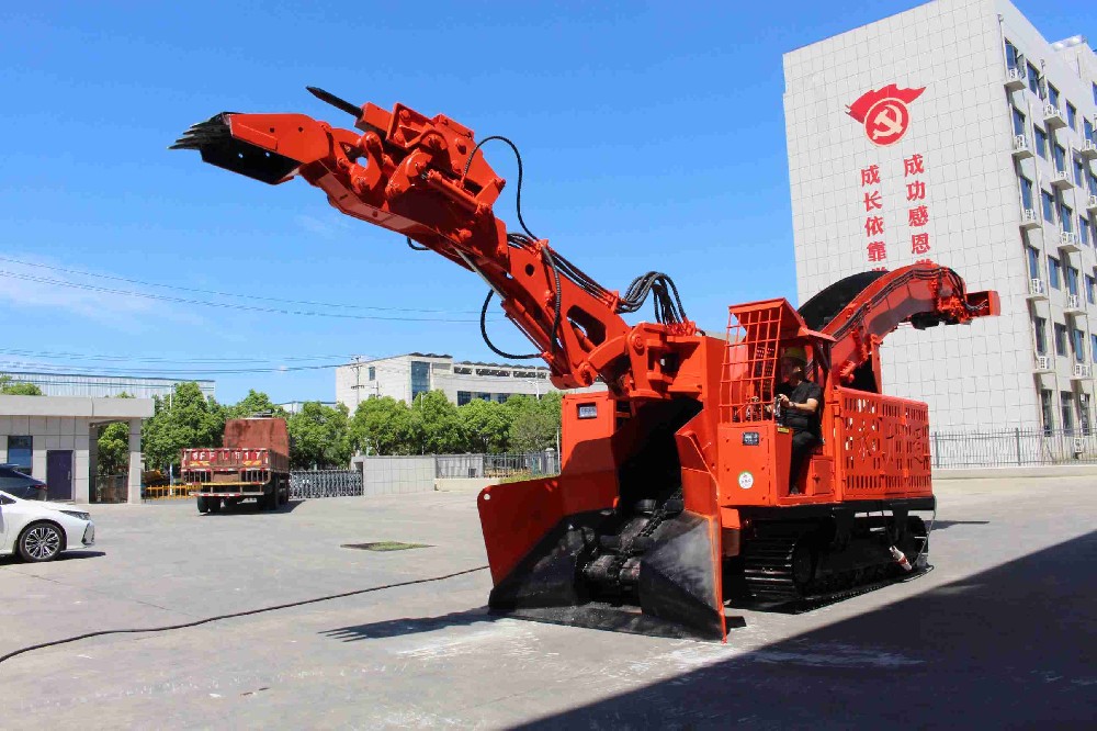 扒渣機智能化升級：襄陽企業(yè)的技術(shù)突破
