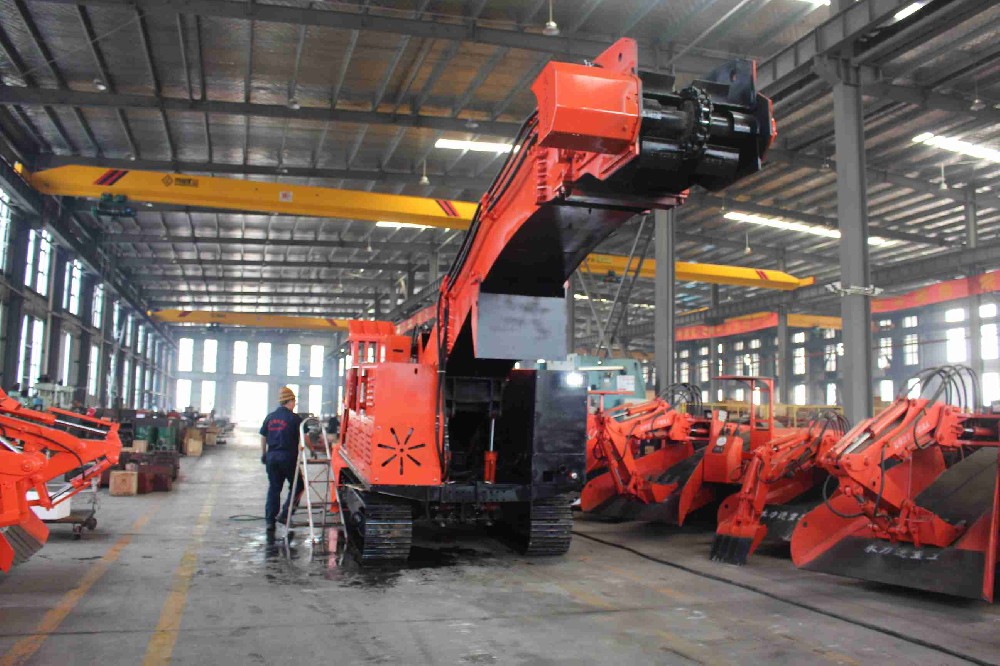 扒渣機(jī)節(jié)能技術(shù)的研究與實(shí)踐：綠色環(huán)保，降低能耗新探索
