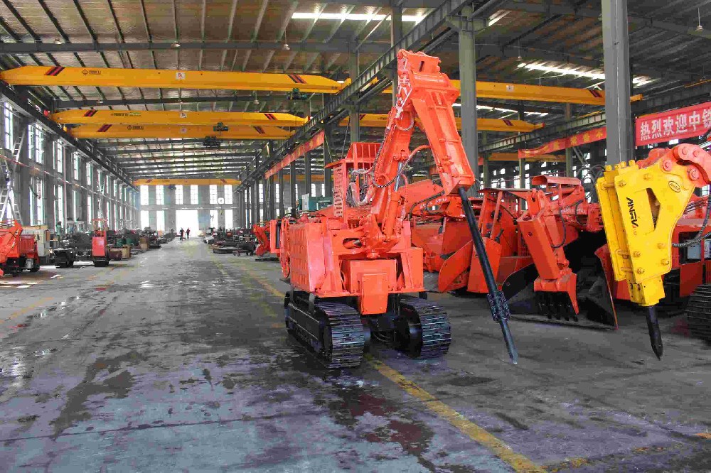 臨滄煤礦井下扒渣機械選購要點，安全第一
