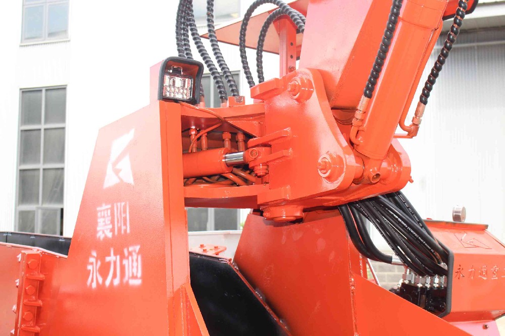 礦用30扒渣機液壓系統維修指南
