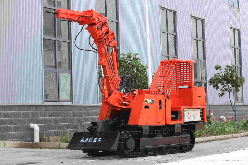 銅仁礦洞開采扒渣機(jī)帶炮頭成新寵？市場(chǎng)調(diào)研
