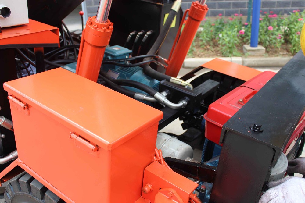 唐山 80 履帶扒渣機排名揭秘，知名品牌脫穎而出
