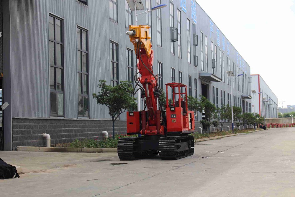 輪胎撬毛臺車安全防護設計：防落石、防卡釬的5大關鍵點
