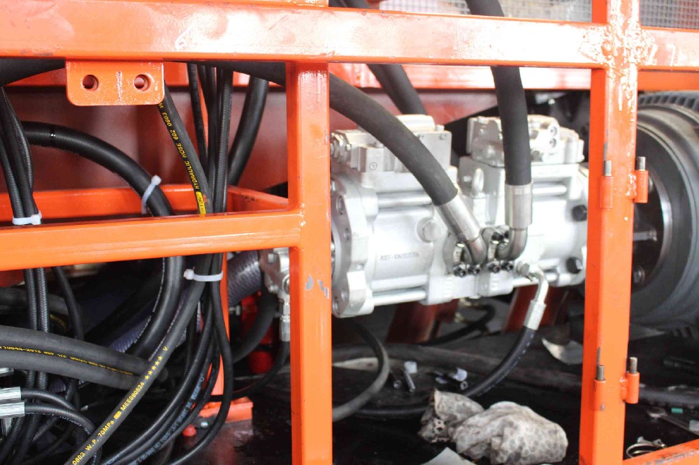 狹窄巷道作業？超低矮型撬毛臺車推薦TOP3
