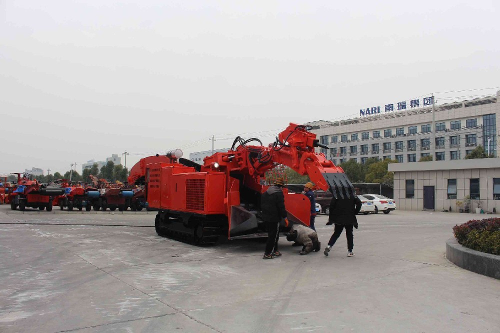 自貢扒渣機(jī)行走無(wú)力的液壓故障排查