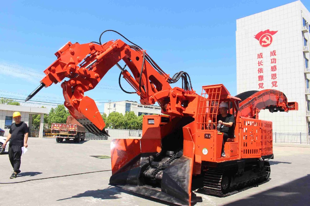 銅仁挖掘式扒渣機(jī)租賃 vs 購(gòu)買(mǎi),哪個(gè)更劃算?