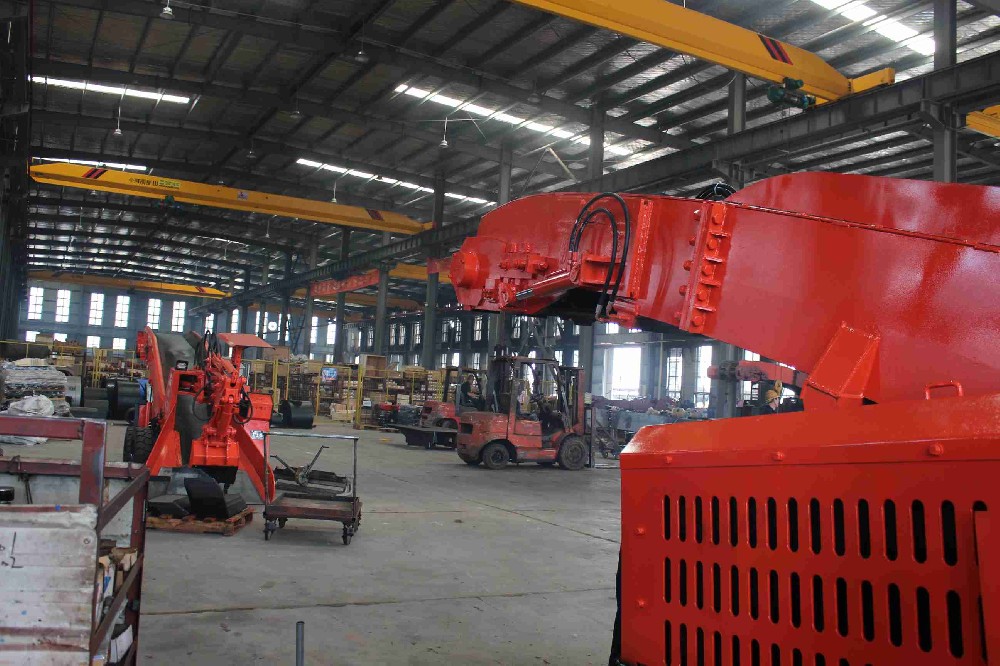 礦工吐槽：那些年撬毛臺車設計反人類的細節
