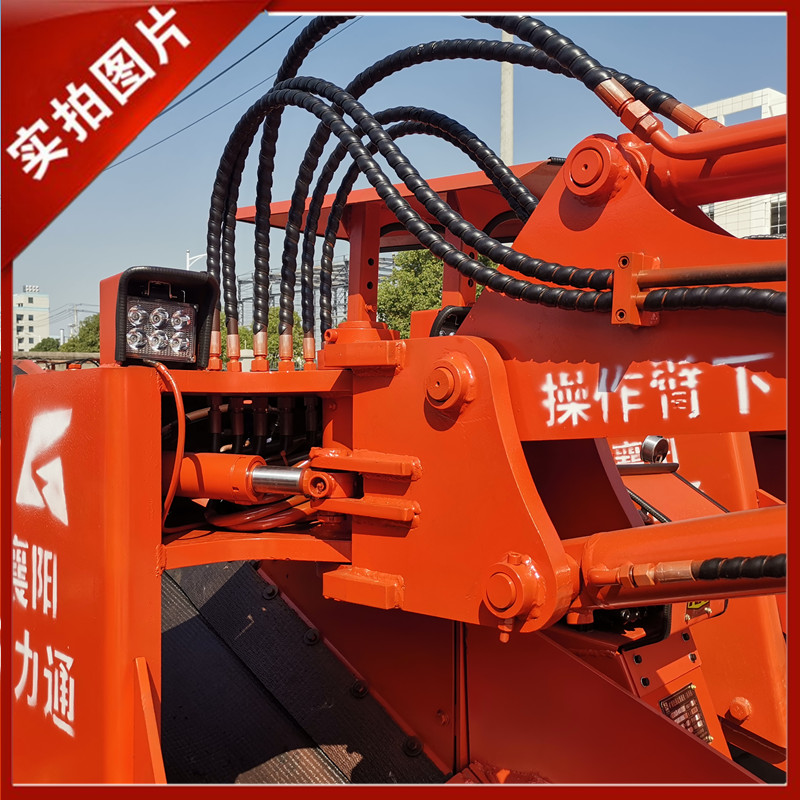 1632303106128488.jpg 9.22輪皮回轉(zhuǎn)座_副本.jpg